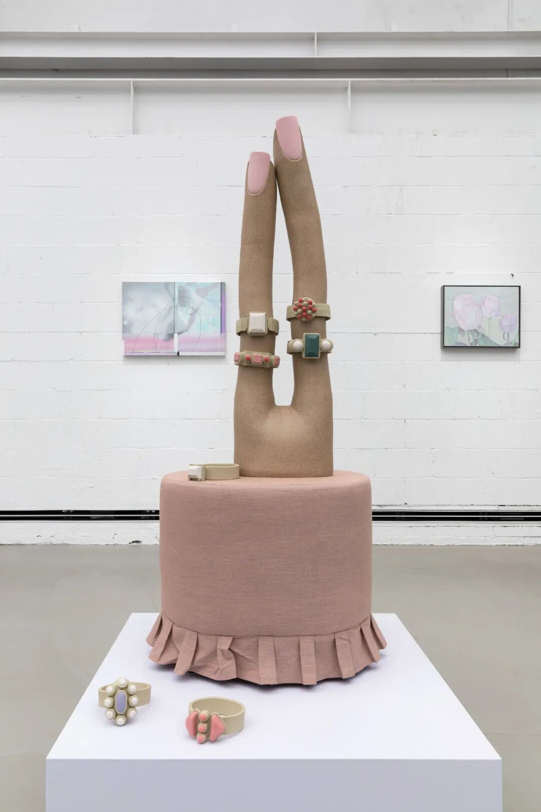 罗然、郑孟强参展X美术馆「少女的收藏101」
